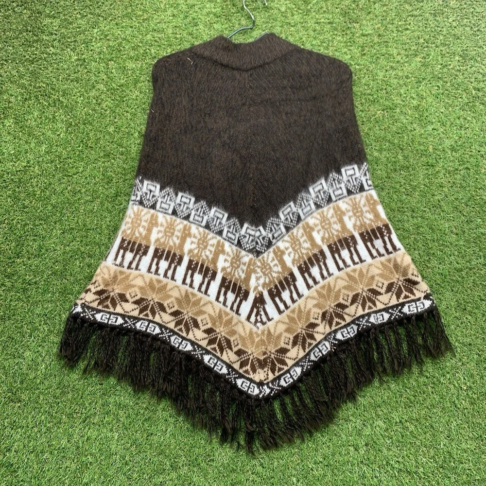 Bolivia Vintage Poncho Shawl Womens Small 100% Alpaca Wool Aztec Pullover 90s